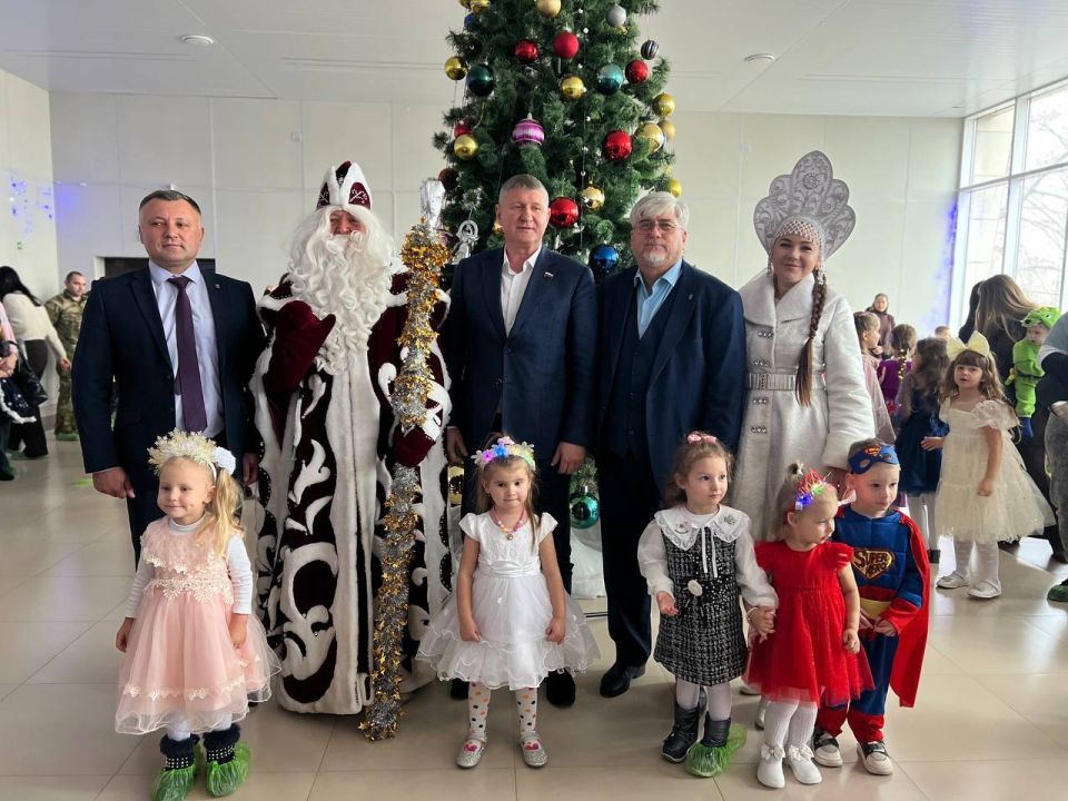 �������� ������! ����������� ��� � ����������� ����� �����! ��� ����� ����������, ������ � ���������� ����� �������� �������. ����� ������ ���� ������ ���� ����� �������� ��������, ������ � ����������� ���������!�