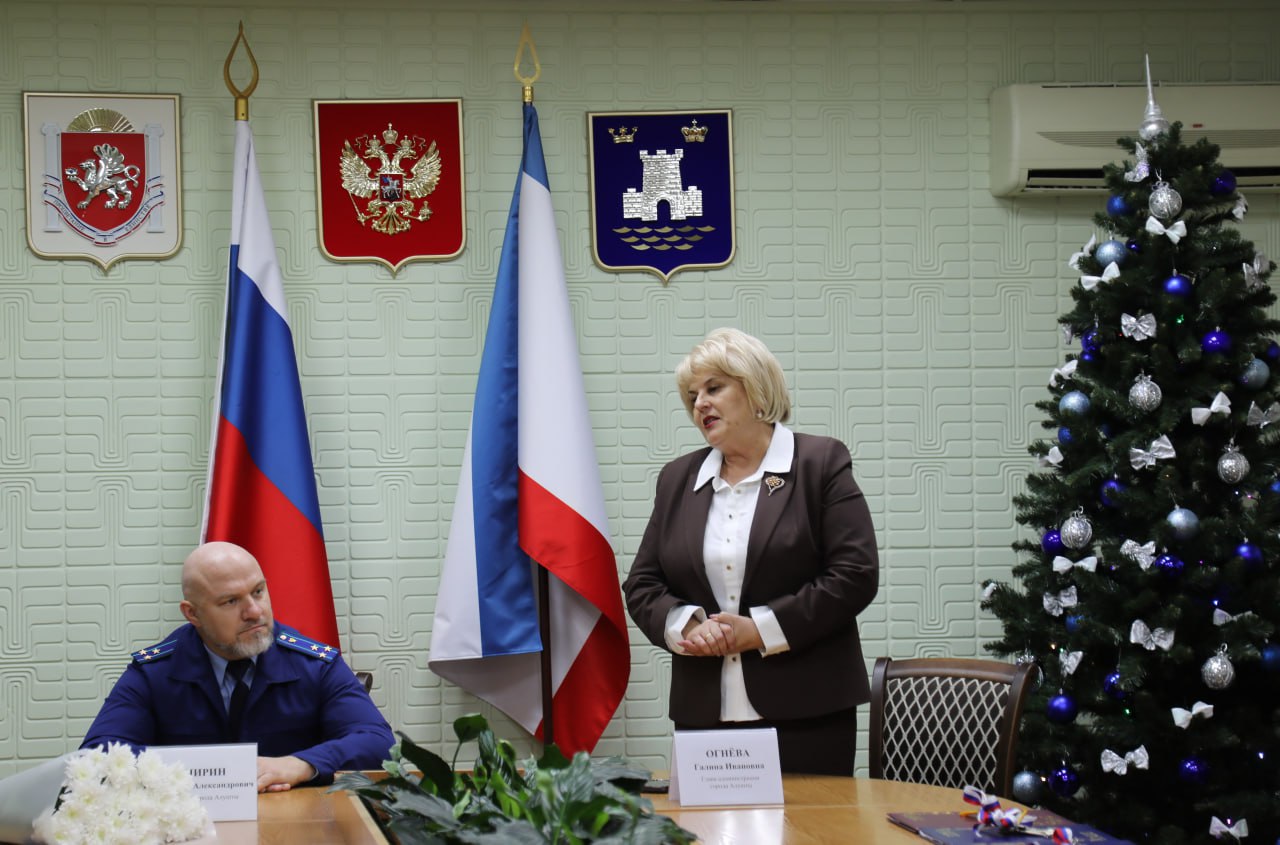 Галина Огнёва: Друзья, сегодня особенный день! Галина Огнёва: Друзья, сегодня особенный день!