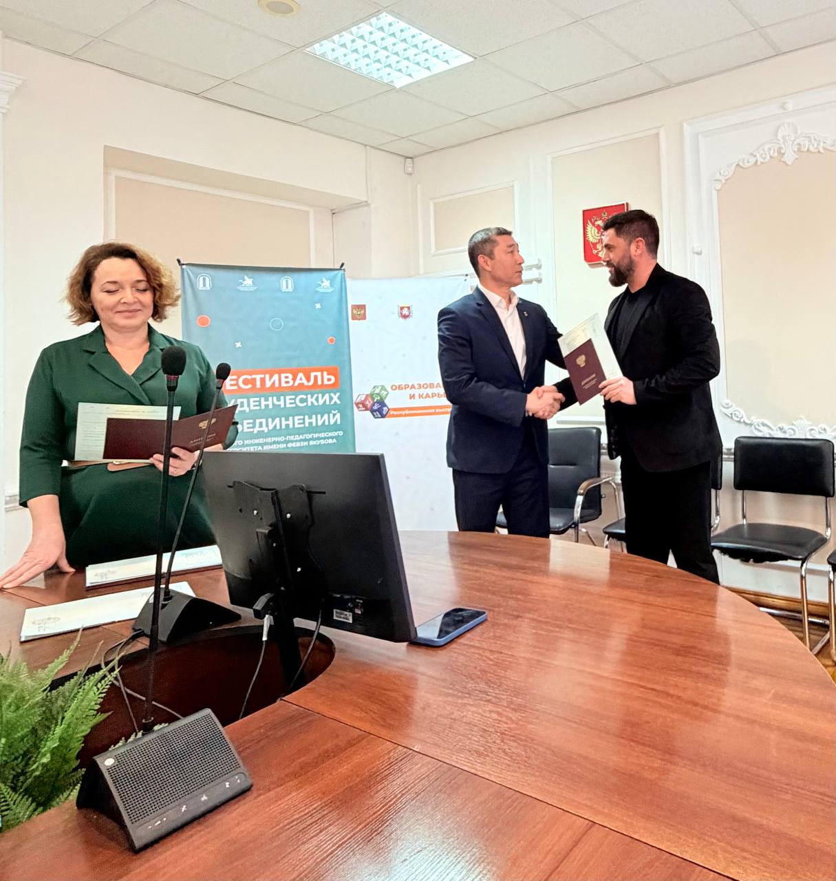 Шериф Османов: Получил диплом политолога! Шериф Османов: Получил диплом политолога!