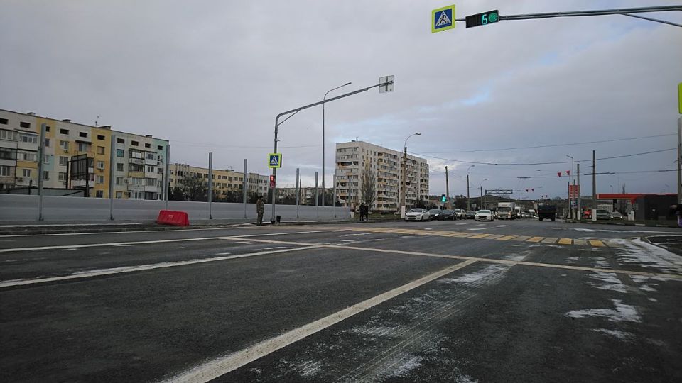 Сегодня в Керчи состоялось открытие движения по новой транспортной развязке на улице Шоссе Героев Сталинграда Сегодня в Керчи состоялось открытие движения по новой транспортной развязке на улице Шоссе Героев Сталинграда