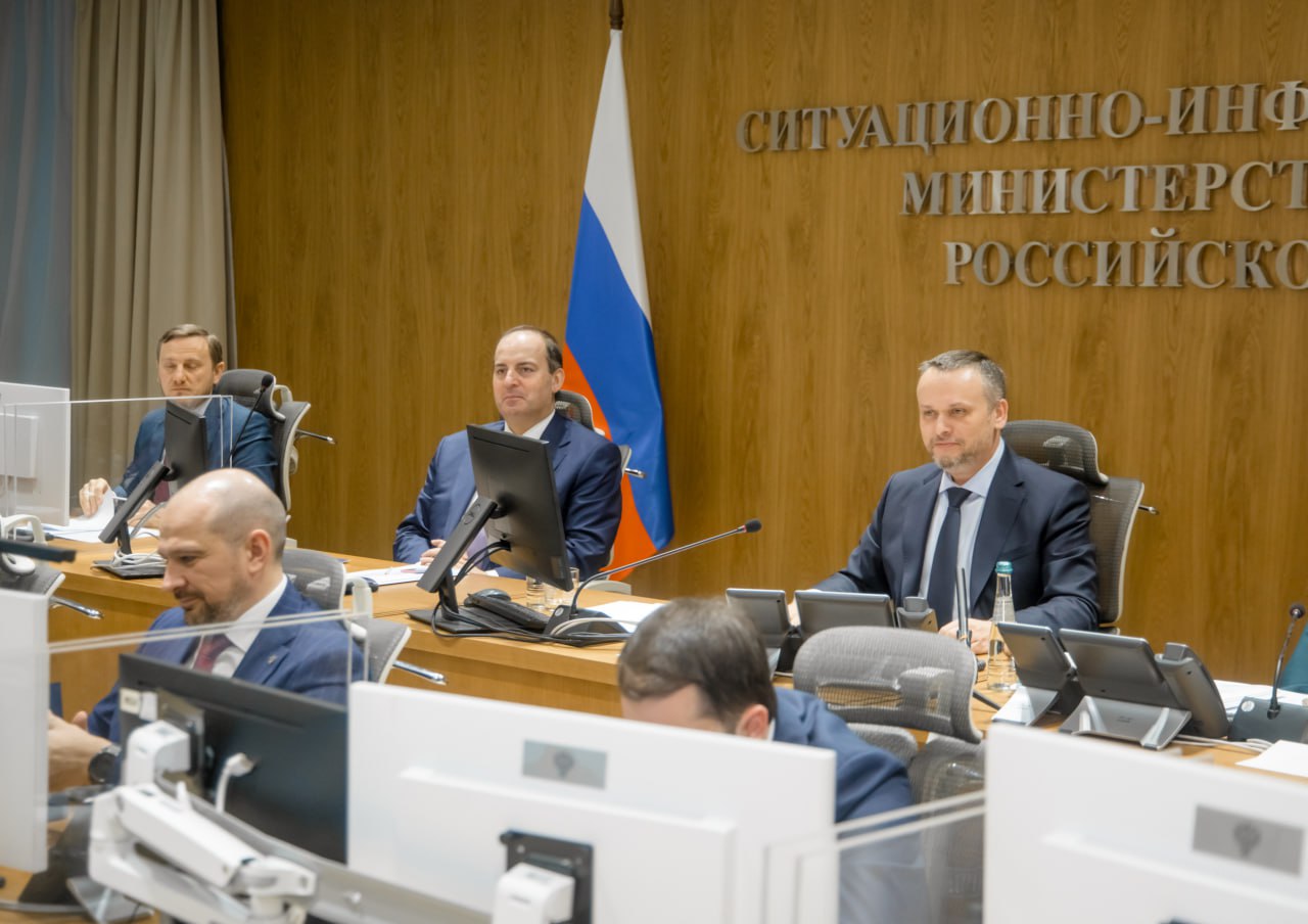 Железнодорожный транспорт к новогодним праздникам готов!