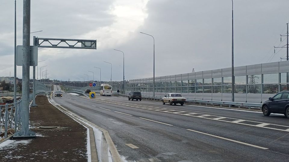 Сегодня в Керчи состоялось открытие движения по новой транспортной развязке на улице Шоссе Героев Сталинграда Сегодня в Керчи состоялось открытие движения по новой транспортной развязке на улице Шоссе Героев Сталинграда