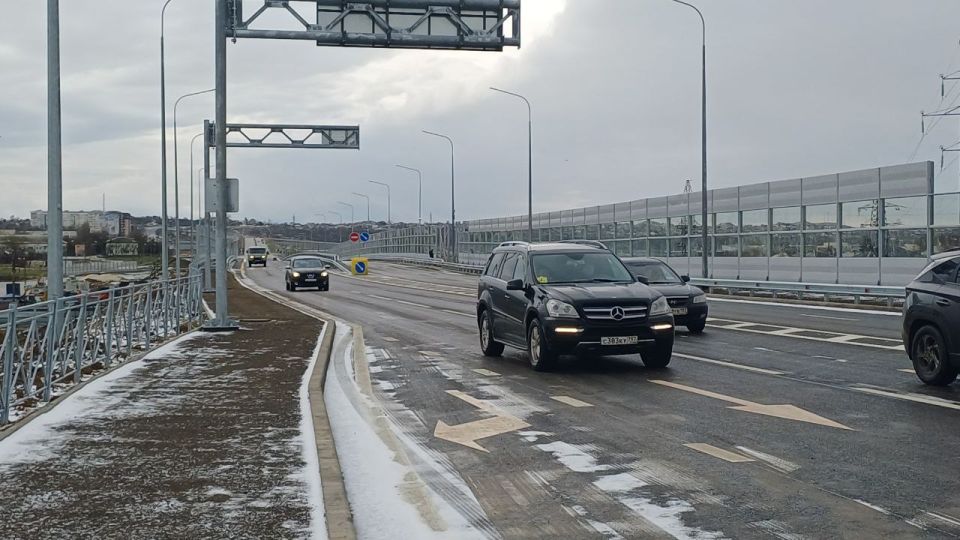 Сегодня в Керчи состоялось открытие движения по новой транспортной развязке на улице Шоссе Героев Сталинграда Сегодня в Керчи состоялось открытие движения по новой транспортной развязке на улице Шоссе Героев Сталинграда