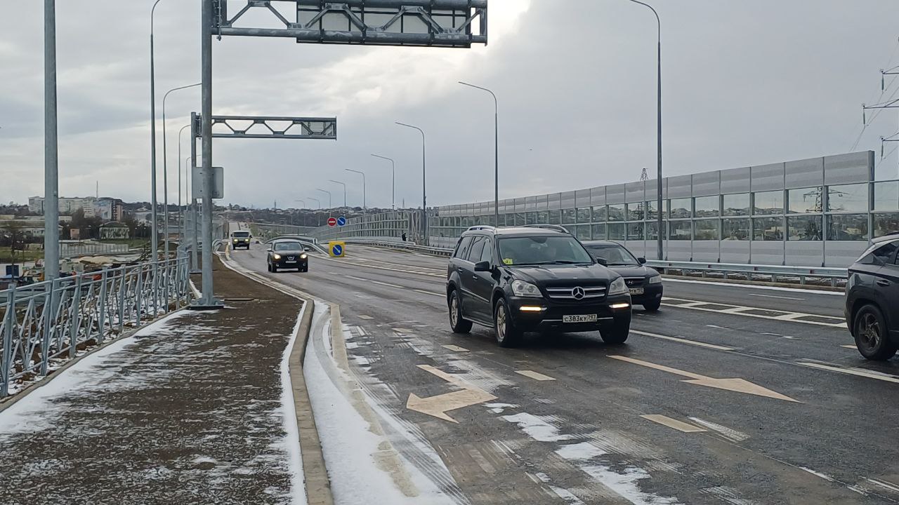 Сегодня в Керчи состоялось открытие движения по новой транспортной развязке на улице Шоссе Героев Сталинграда Сегодня в Керчи состоялось открытие движения по новой транспортной развязке на улице Шоссе Героев Сталинграда