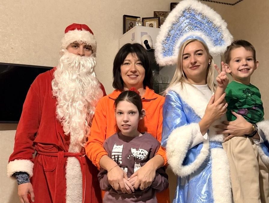 #ДедМорозCпециальногоНазначения поздравил в Крыму детей росгвардейцев