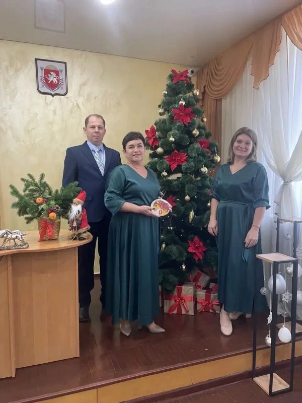 С Новым годом, дорогие крымчане! С Новым годом, дорогие крымчане!