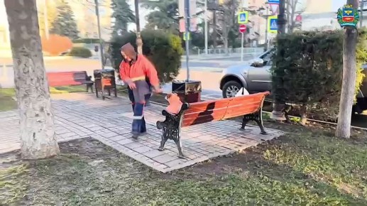 Михаил Афанасьев: С наступающим Новым годом, друзья!