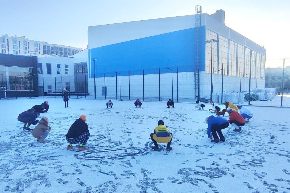 В Евпатории в рамках всекрымского спортмоба «Бодрое утро» прошла утренняя зарядка, ставшая частью социально-культурного проекта «Живи трезво», поддержанного Министерством спорта Республики Крым В Евпатории в рамках всекрымского спортмоба «Бодрое утро» прошла утренняя зарядка, ставшая частью социально-культурного проекта «Живи трезво», поддержанного Министерством спорта Республики Крым