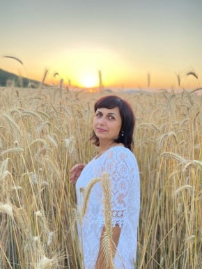 Анжелика Ястребова: Сегодня свой День Рождения отмечает глава администрации Куйбышевского сельского поселения Лариса Викторовна Щодрак!