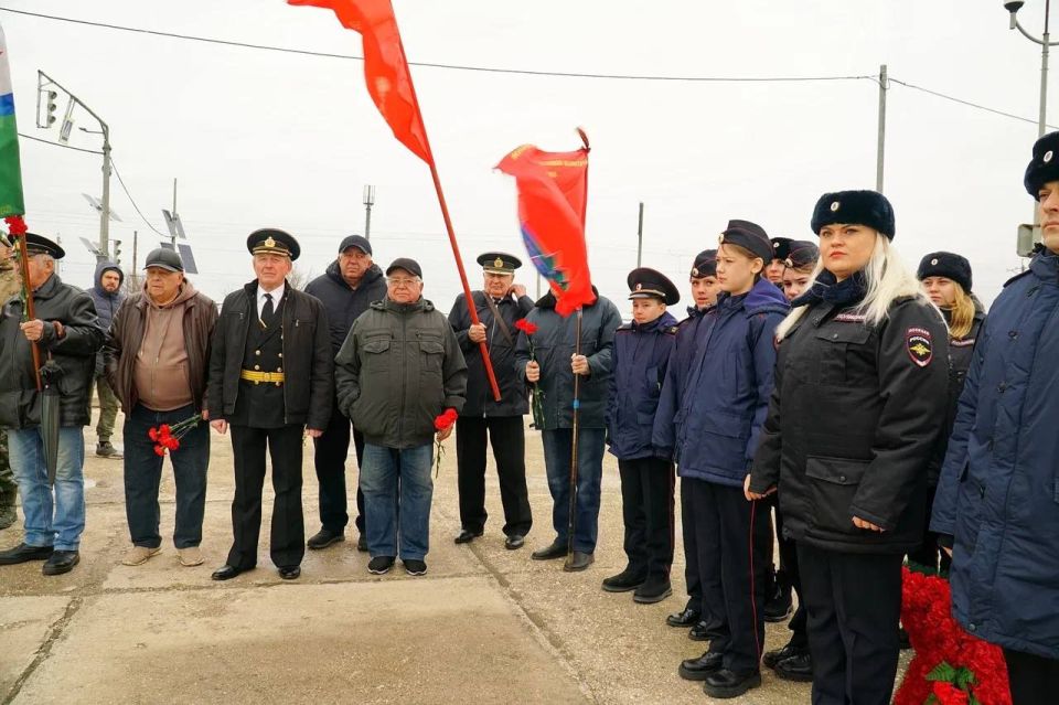 84-я годовщина высадки Евпаторийского десанта 84-я годовщина высадки Евпаторийского десанта