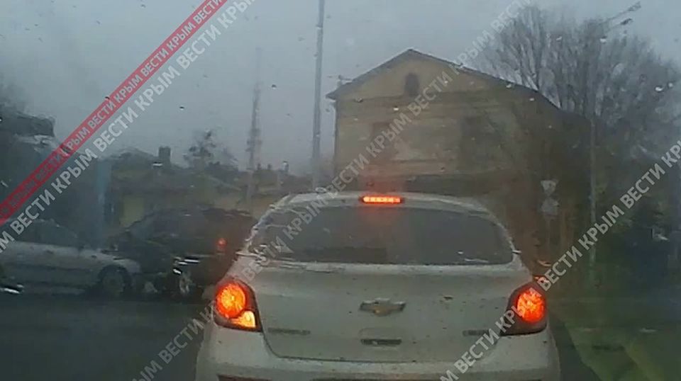 ������ ������������ ���� ���������� � �����������