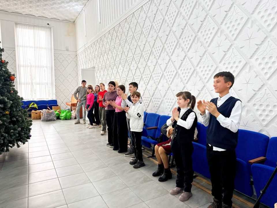 ��������� �������: � ����� �������� ��������� ��������� �������� ���������� � ����, ��� �������� ��������� � ����� ��������, ������ � ����� - � ������-�������� � ������, ����������� ��� ��������� ���������