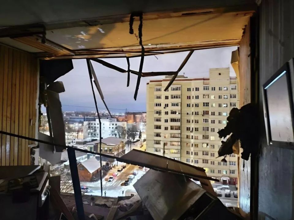 ����� �������� ���� ���� �������� ������ � ��������������� ���� � �����