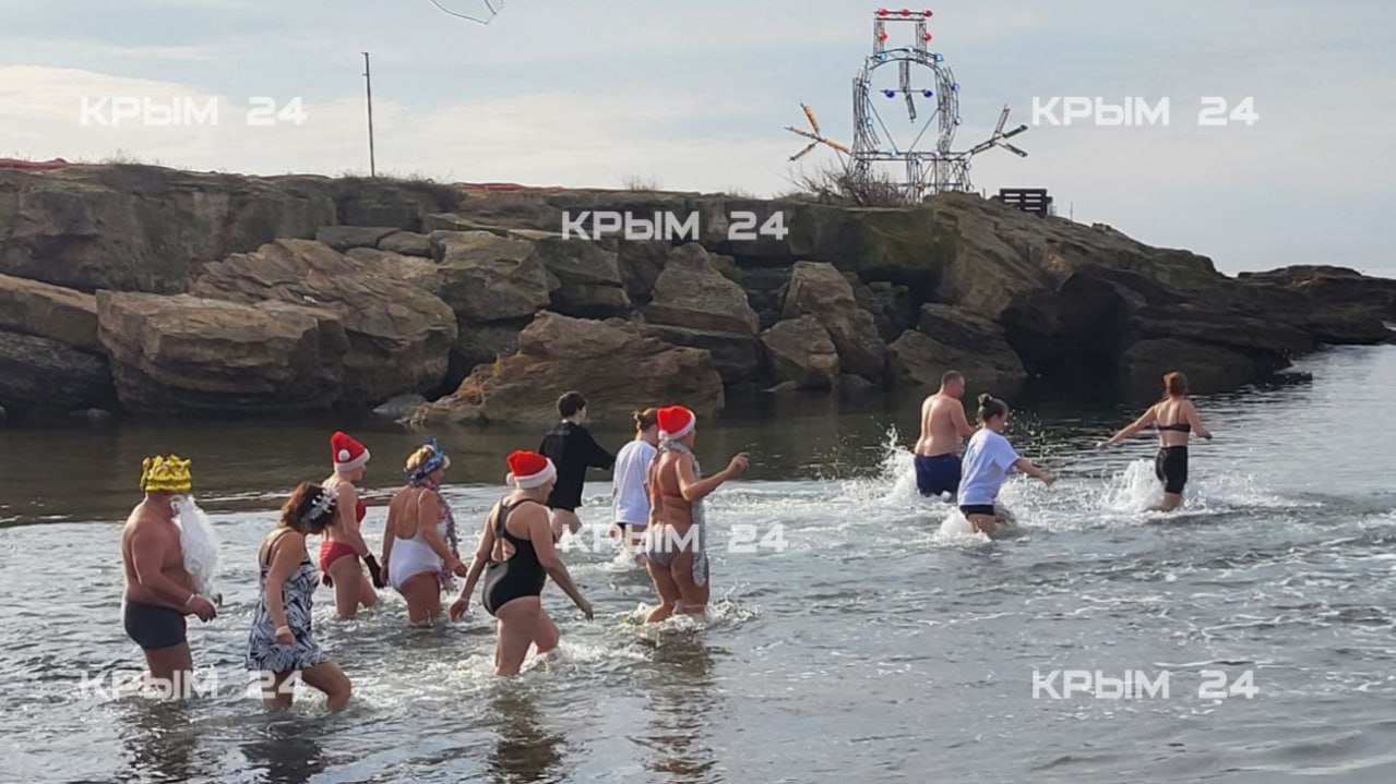 В Судаке на набережной Вдохновения проходят рождественские гуляния В Судаке на набережной Вдохновения проходят рождественские гуляния