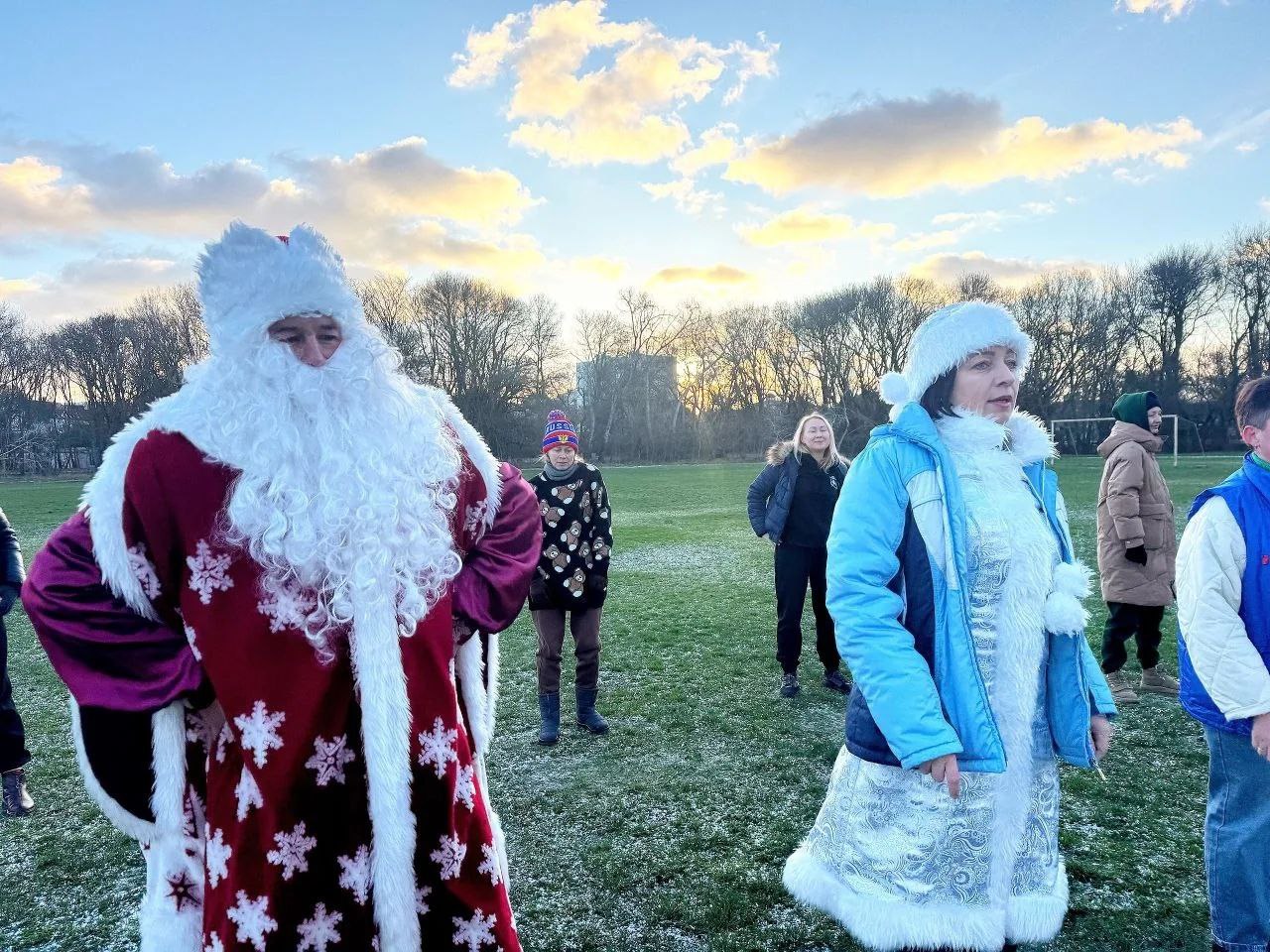 В Черноморском районе день стартовал с физической активности и командного настроя — здесь прошла утренняя спортивная акция, объединившая участников всекрымского спортмоба «Бодрое утро» В Черноморском районе день стартовал с физической активности и командного настроя — здесь прошла утренняя спортивная акция, объединившая участников всекрымского спортмоба «Бодрое утро»