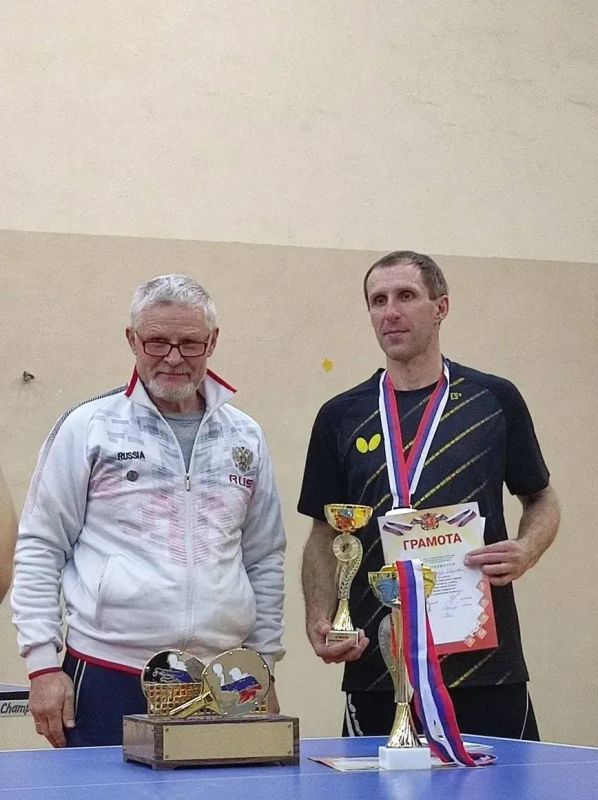 28 декабря 2025 года, в канун Нового года, в Керчи состоялся заключительный этап розыгрыша престижного городского турнира по настольному теннису «Переходящий Кубок Керчи» в личном первенстве 28 декабря 2025 года, в канун Нового года, в Керчи состоялся заключительный этап розыгрыша престижного городского турнира по настольному теннису «Переходящий Кубок Керчи» в личном первенстве