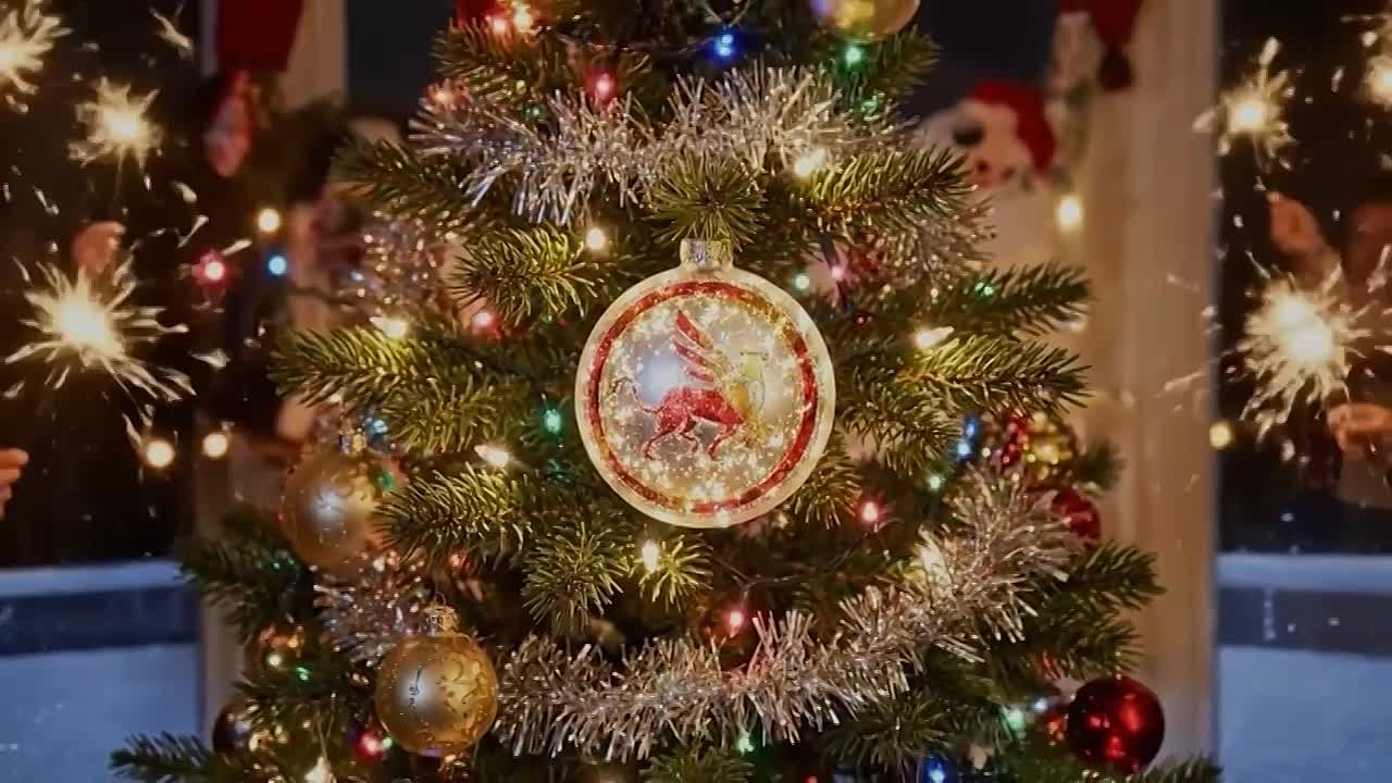 Наша молодежь продолжает желать вам всего самого хорошего!