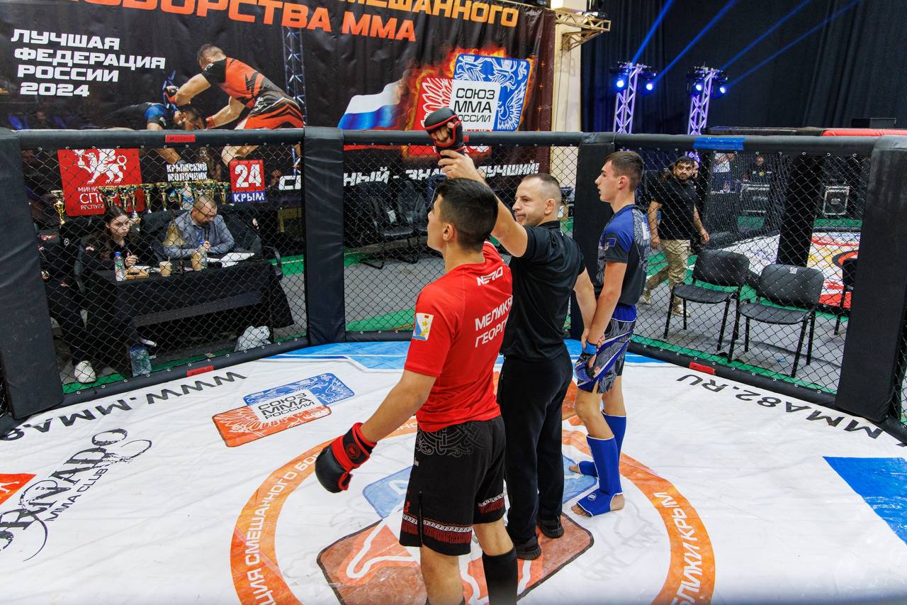 2025 год стал результативным для спортсменов Республики Крым по смешанному боевому единоборству