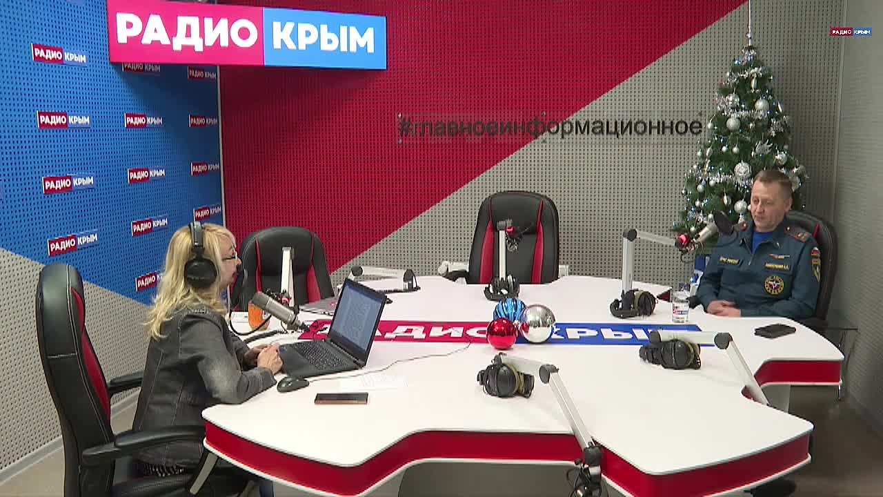 В МЧС Крыма рассказали, как безопасно купаться в водоемах в Крещение