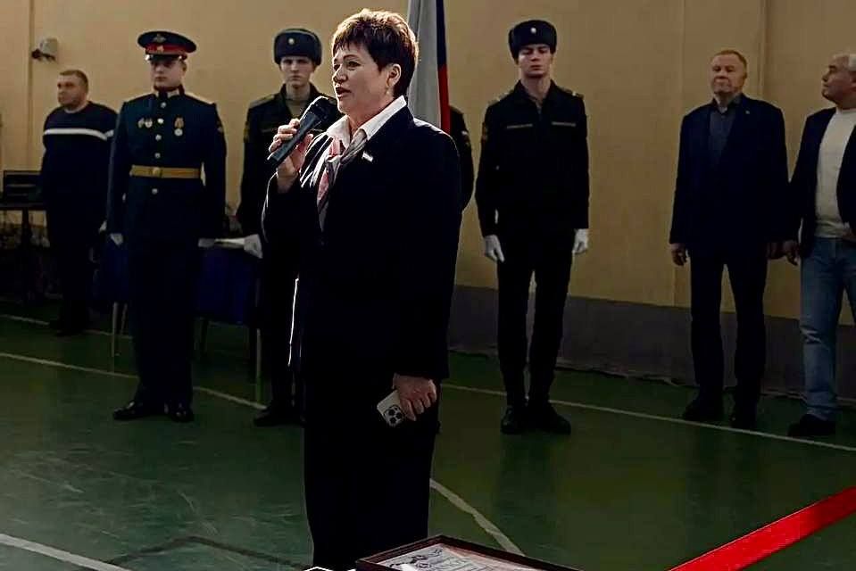 ���� ����������� ������� ������� � �������� ������������ �� ����� � �����