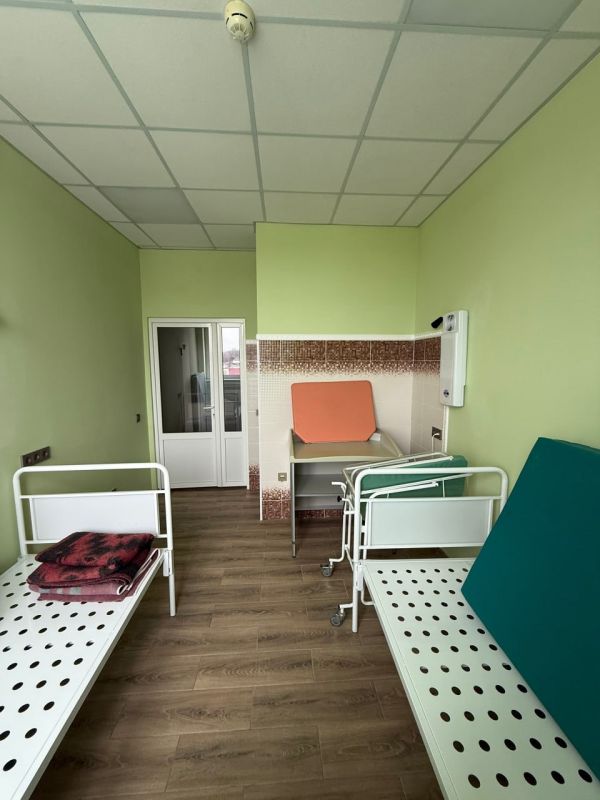 В Евпаторийском родильном доме выполнен капремонт послеродовых палат В Евпаторийском родильном доме выполнен капремонт послеродовых палат