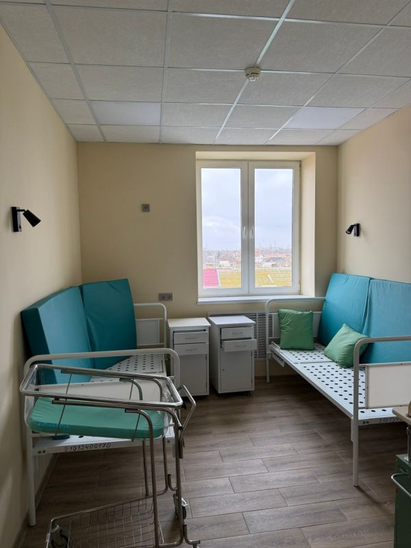 В Евпаторийском родильном доме выполнен капремонт послеродовых палат В Евпаторийском родильном доме выполнен капремонт послеродовых палат