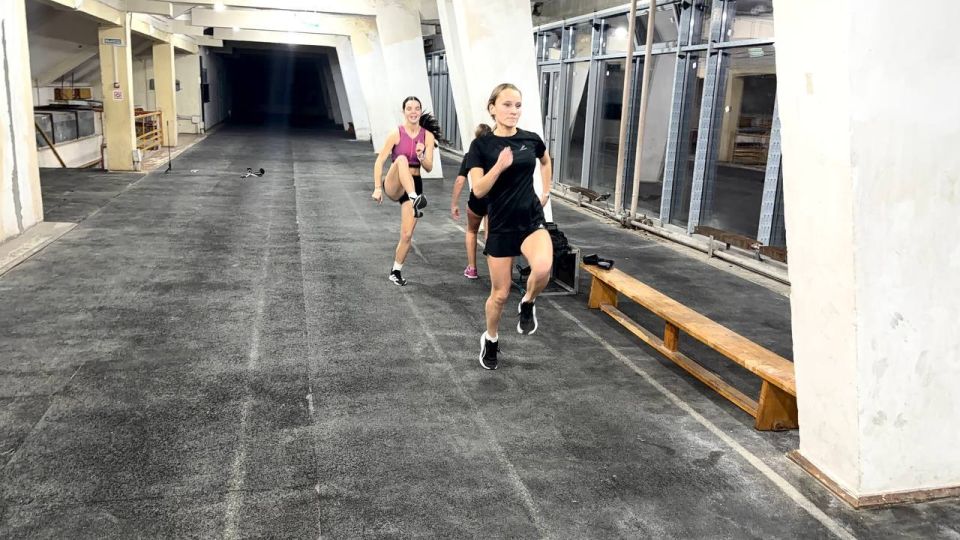 На стадионе им. 50-летия Октября возобновляется тренировочный процесс после капитального ремонта На стадионе им. 50-летия Октября возобновляется тренировочный процесс после капитального ремонта