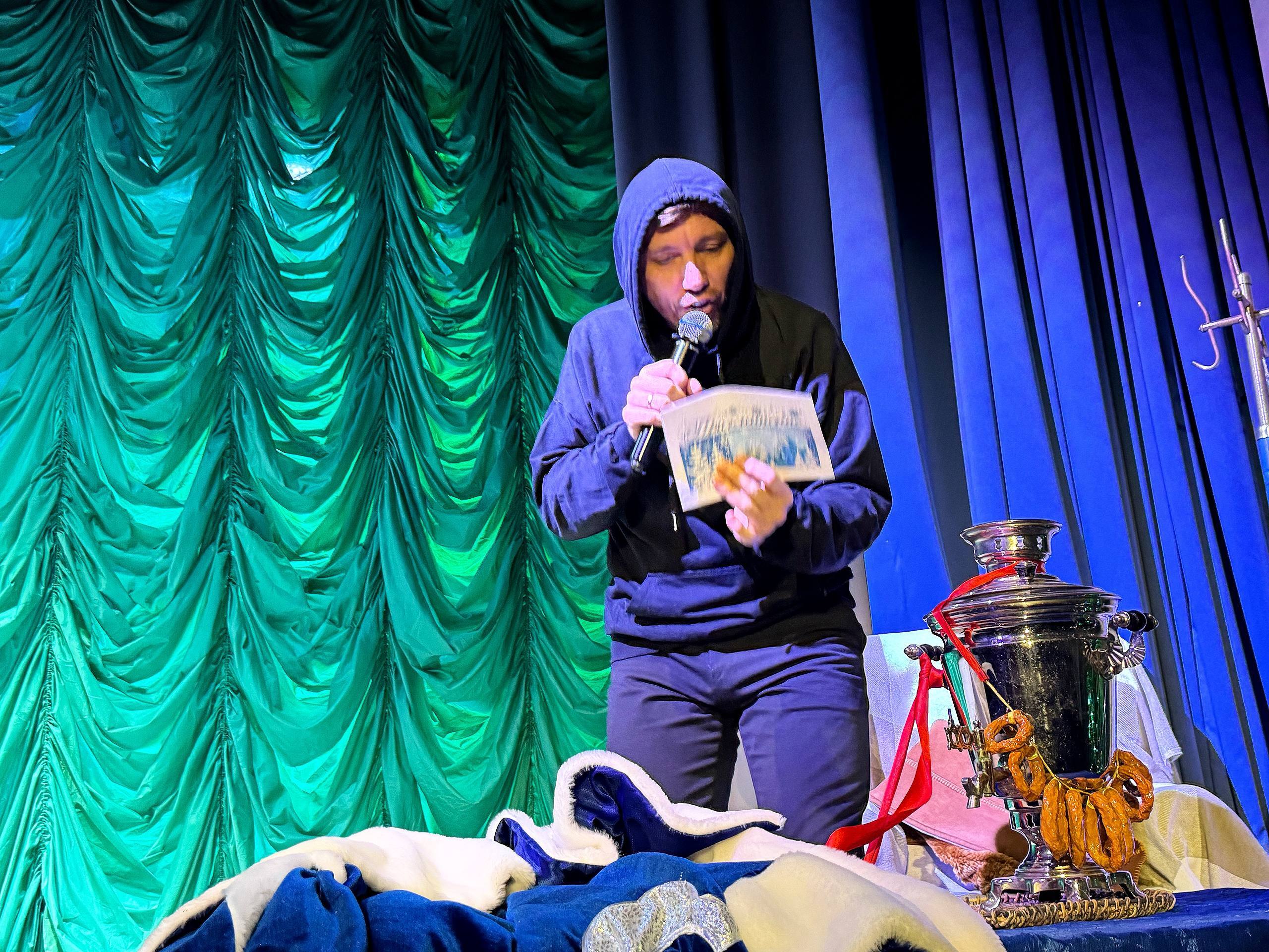 Районный Дом культуры провёл череду новогодних мероприятий Районный Дом культуры провёл череду новогодних мероприятий