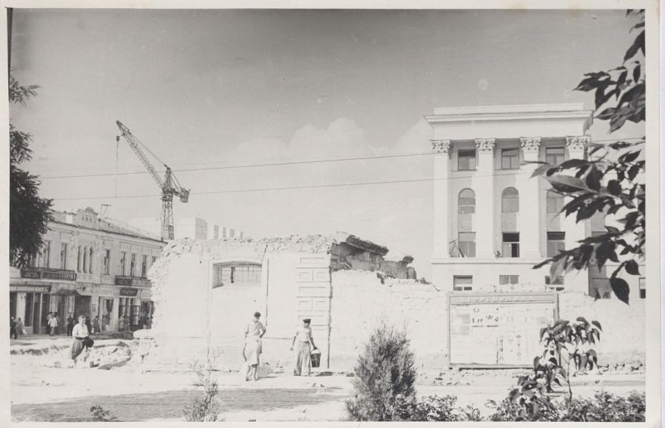 �������������� ������ � 105 ���