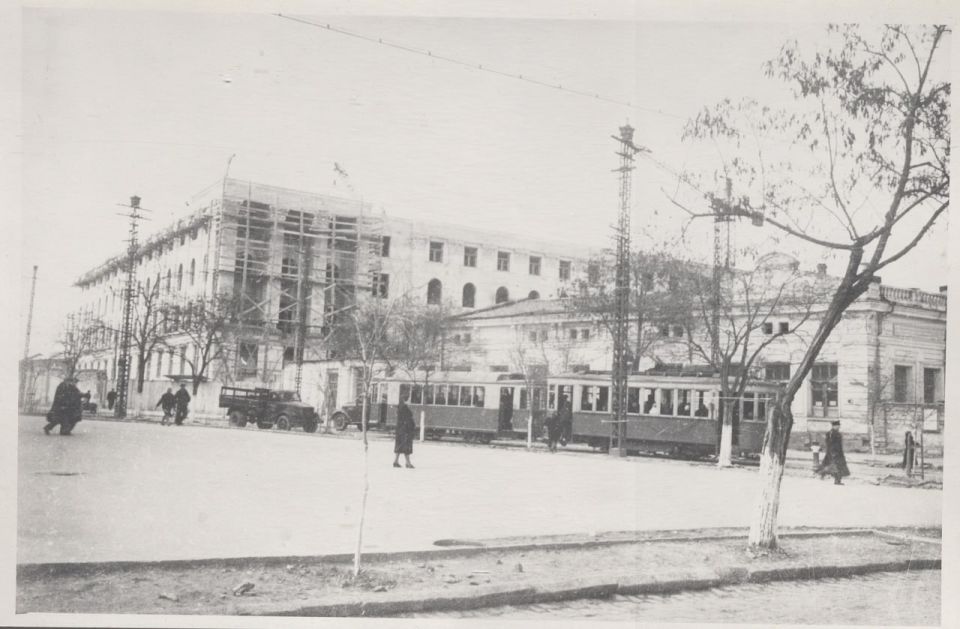 �������������� ������ � 105 ���