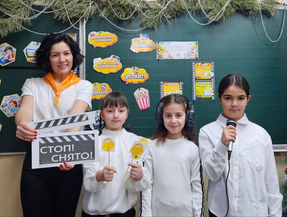 Первый учебный день в новом году начался с внеурочного занятия «Разговоры о важном» Первый учебный день в новом году начался с внеурочного занятия «Разговоры о важном»