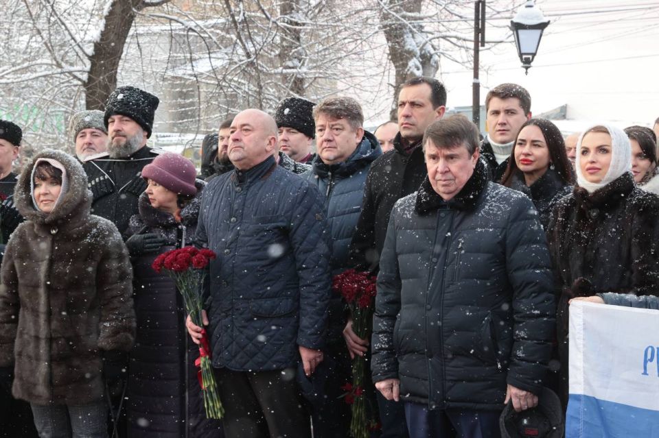 ��������� ��������: �������� 372-� ��������� ������ �� ���������� ������� ����� ������� � ������������� ����, � ������� �����, ������ �����������, ������ �������� �����������