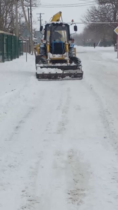 ������� ��������: ����������������� ����: � ������ 9 �������, 8 ��. �������. ������� - 585��