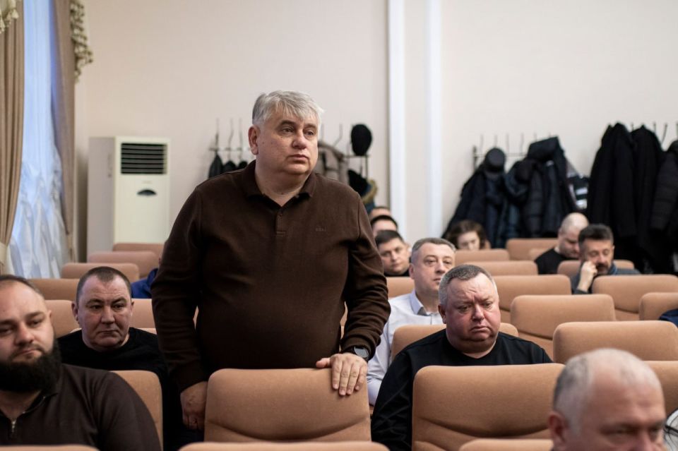 � ����������� ������ ����������-������������� ���������, � ���� �������� ������������ ����������� ������������� ���������� � ����������� ������