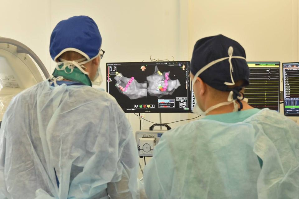 Поздравляю крымчан с Днем Республики Крым!