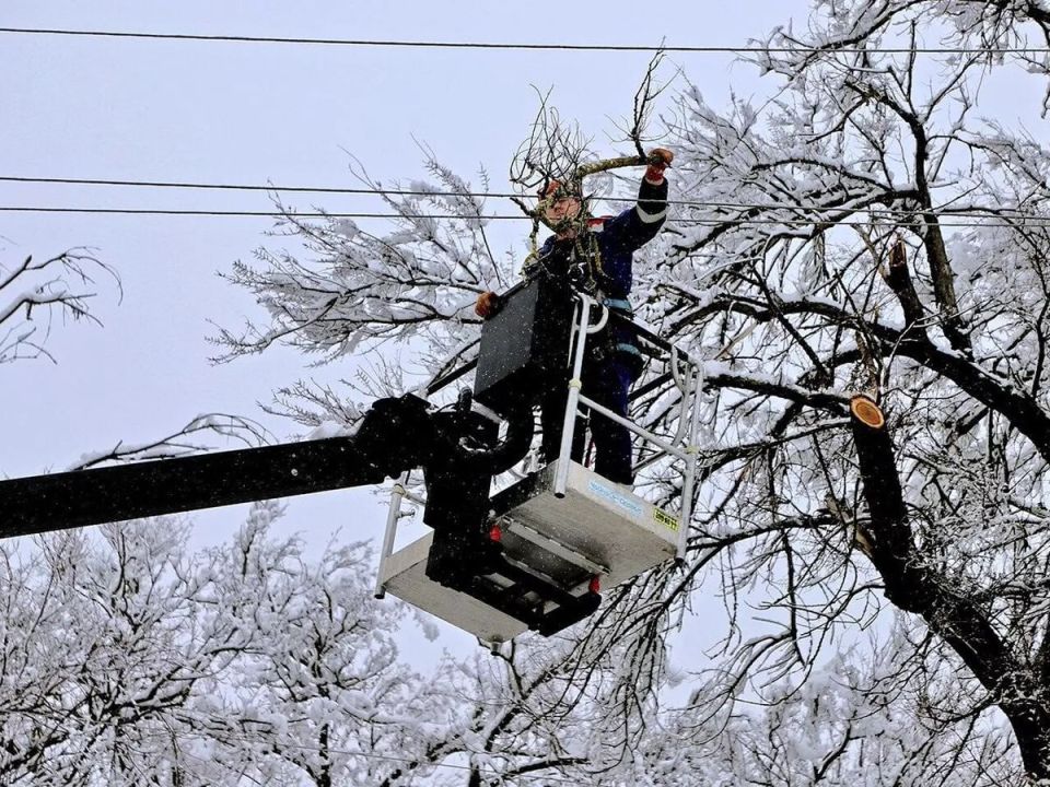 ����� ����� ���������� ��-�� ������ �� �����