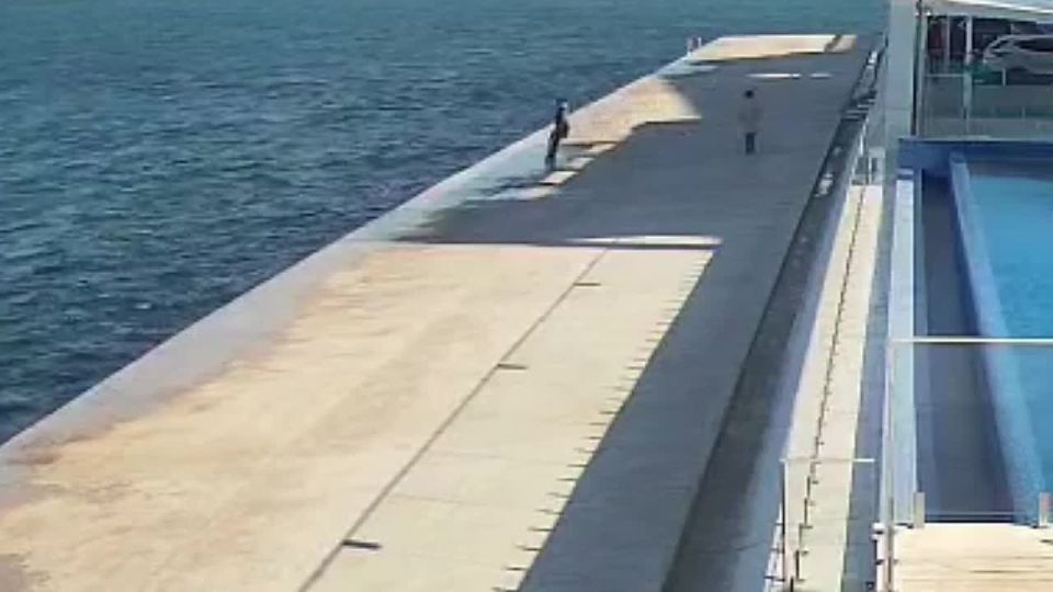 �������� ������ 13-������� �������� �������� � �������� ���� � �����������