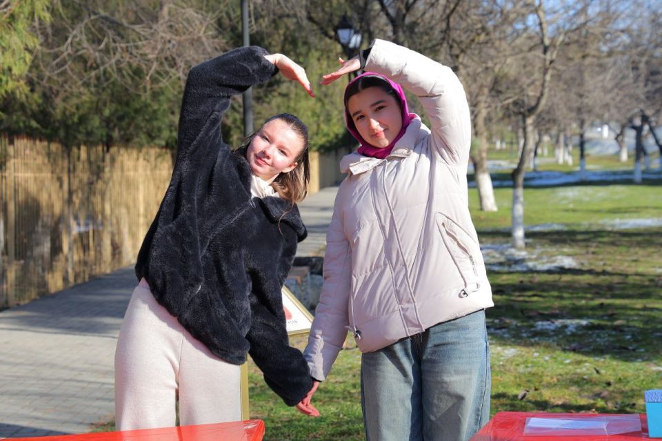 Юрий Нестеренко: В Бахчисарае прошло патриотическое мероприятие, посвящённое Дню Республики Крым Юрий Нестеренко: В Бахчисарае прошло патриотическое мероприятие, посвящённое Дню Республики Крым