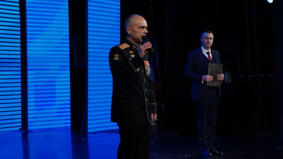 В Симферополе чествовали ветеранов СВО В Симферополе чествовали ветеранов СВО