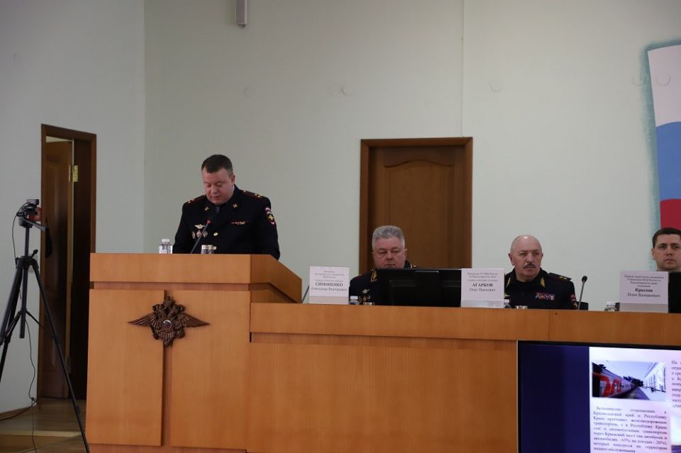 Олег Калинкин принял участие в расширенном заседании коллегии Управления на транспорте МВД России по ЮФО Олег Калинкин принял участие в расширенном заседании коллегии Управления на транспорте МВД России по ЮФО