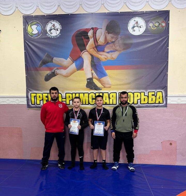 На прошлой неделе в с.Михайловка Сакского района проведено Первенство муниципального образования Сакский район Республики Крым по борьбе на поясах посвященное Дню Республики Крым На прошлой неделе в с.Михайловка Сакского района проведено Первенство муниципального образования Сакский район Республики Крым по борьбе на поясах посвященное Дню Республики Крым