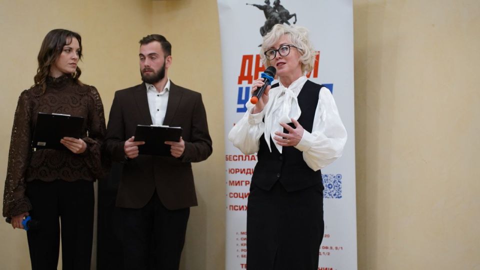 � ����������� ������ ����� ��������� ��������. ������������� ����: �������, ���������, �������