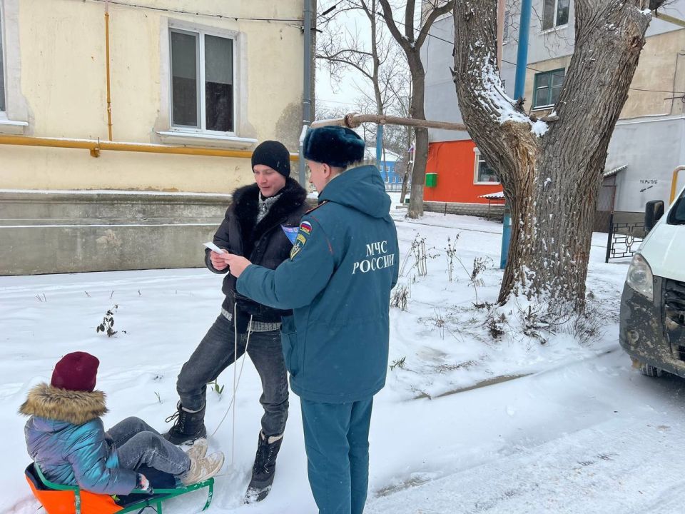 МЧС Рoссии напоминает о правилах пожарной безопасности в зимний период МЧС Рoссии напоминает о правилах пожарной безопасности в зимний период