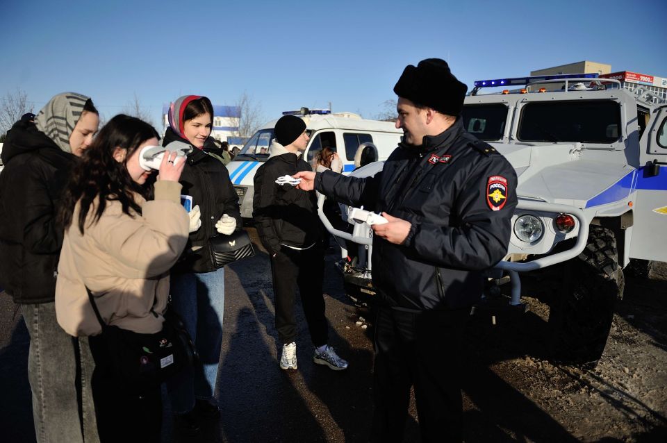 � ��� �� ���������� ���� ����������� ��������� ������������� ������: �������� ������� �������� ���������� ����������� ��������� �� ���� �������� ����������� �������������