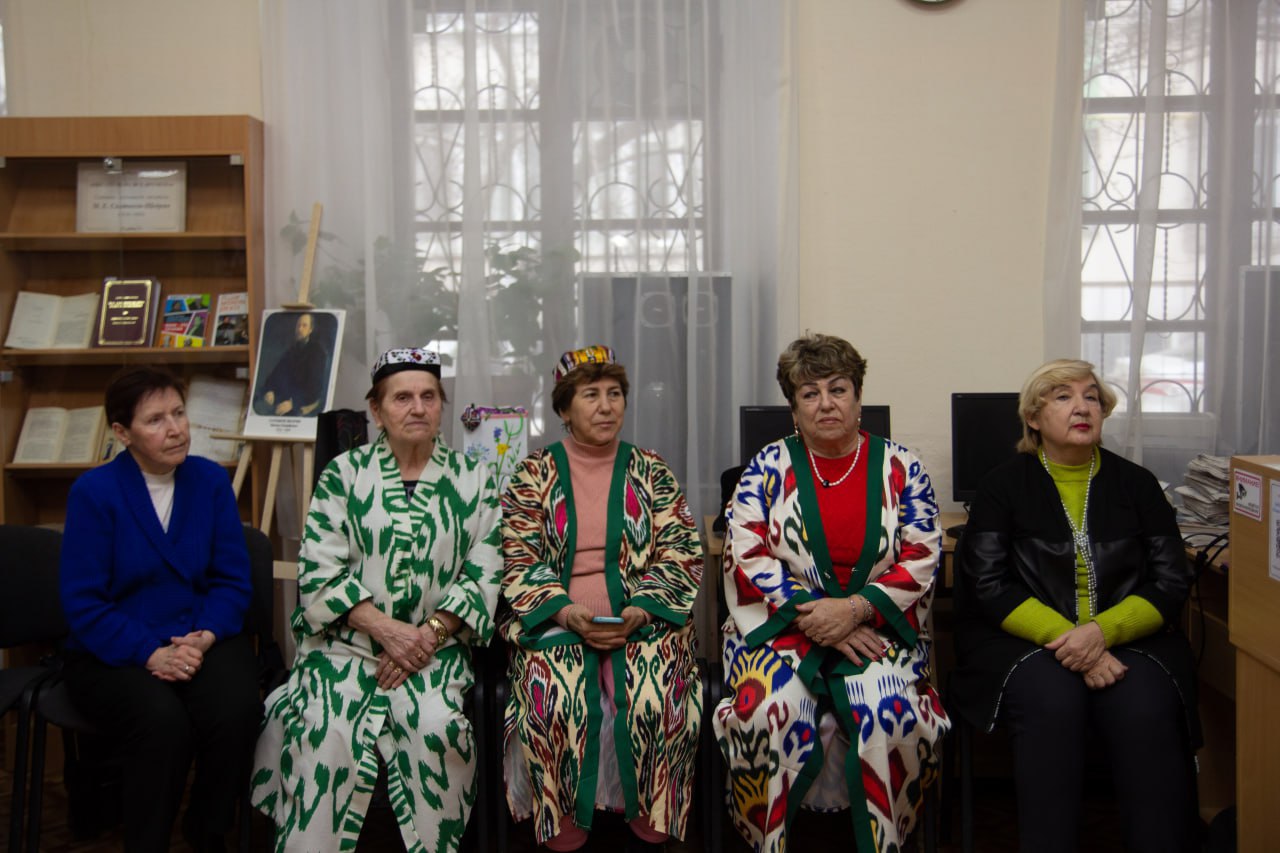 В Симферополе состоялось торжественное открытие Года единства народов России В Симферополе состоялось торжественное открытие Года единства народов России