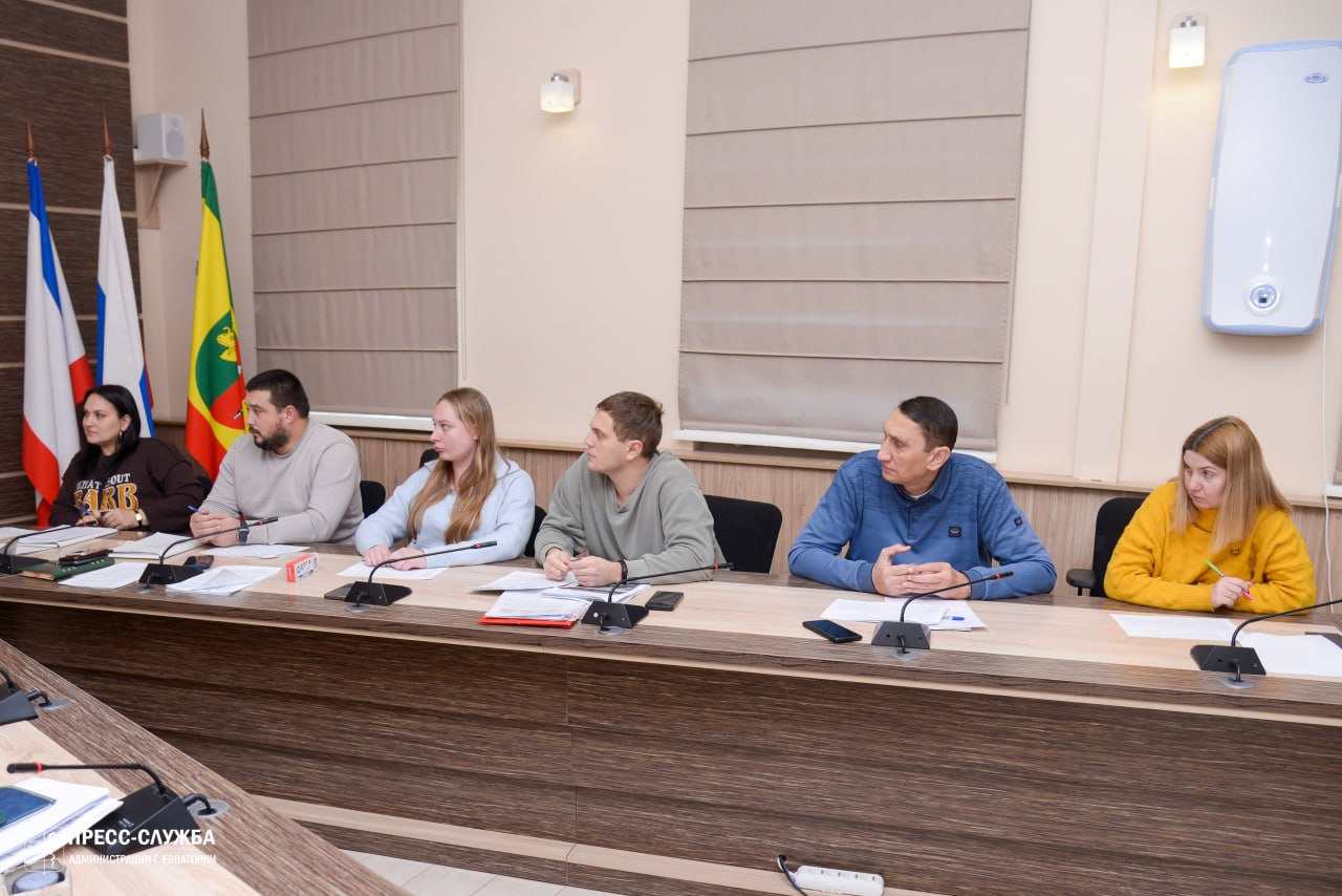 В Евпатории направили в суд иски о сносе двух самостроев В Евпатории направили в суд иски о сносе двух самостроев