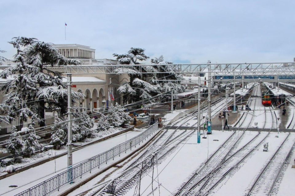 Больше 850 миллионов рублей проинвестировали в модернизацию Крымской железной дороги в 2025 году