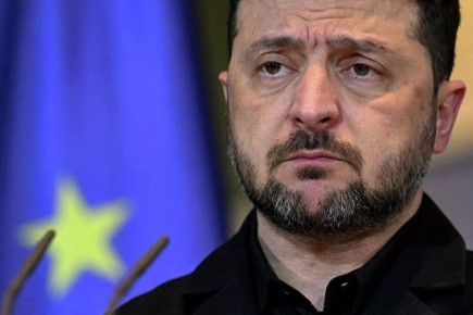 Зеленский отказался выводить ВСУ из Донбасса