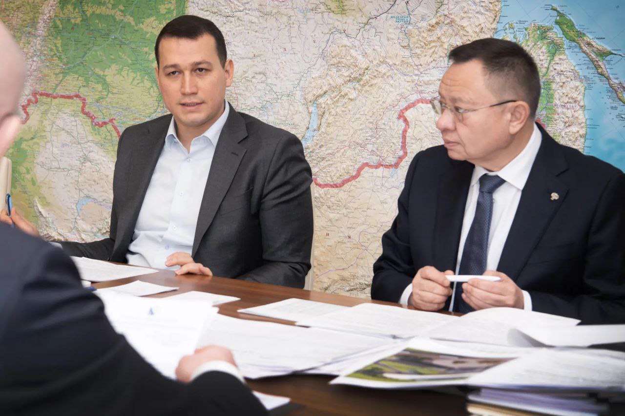 В Минстрое России обсудили реализацию нацпроекта «Инфраструктура для жизни» и социально значимых объектов в Севастополе В Минстрое России обсудили реализацию нацпроекта «Инфраструктура для жизни» и социально значимых объектов в Севастополе