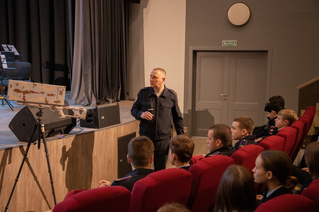 «Изнутри службы». Часть пятая: цифровой фронт — как севастопольские полицейские работают с высокими технологиями «Изнутри службы». Часть пятая: цифровой фронт — как севастопольские полицейские работают с высокими технологиями